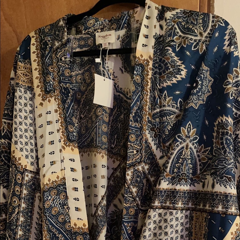 Kimono style wrap top from Shopimpressions